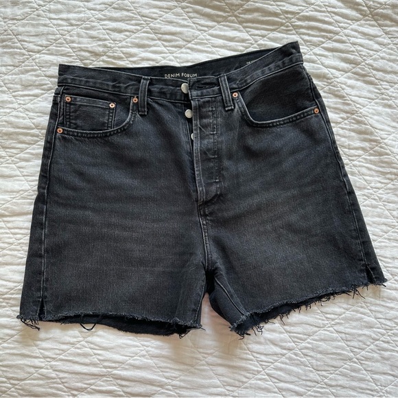 Aritzia Denim Forum The Yoko Mid Thigh Denim Short size 29 Black - Picture 3 of 7